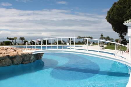 נרחה Hermosa Casa Con Terraza E Increibles Vistas Al Mar Y La Montana מראה חיצוני תמונה